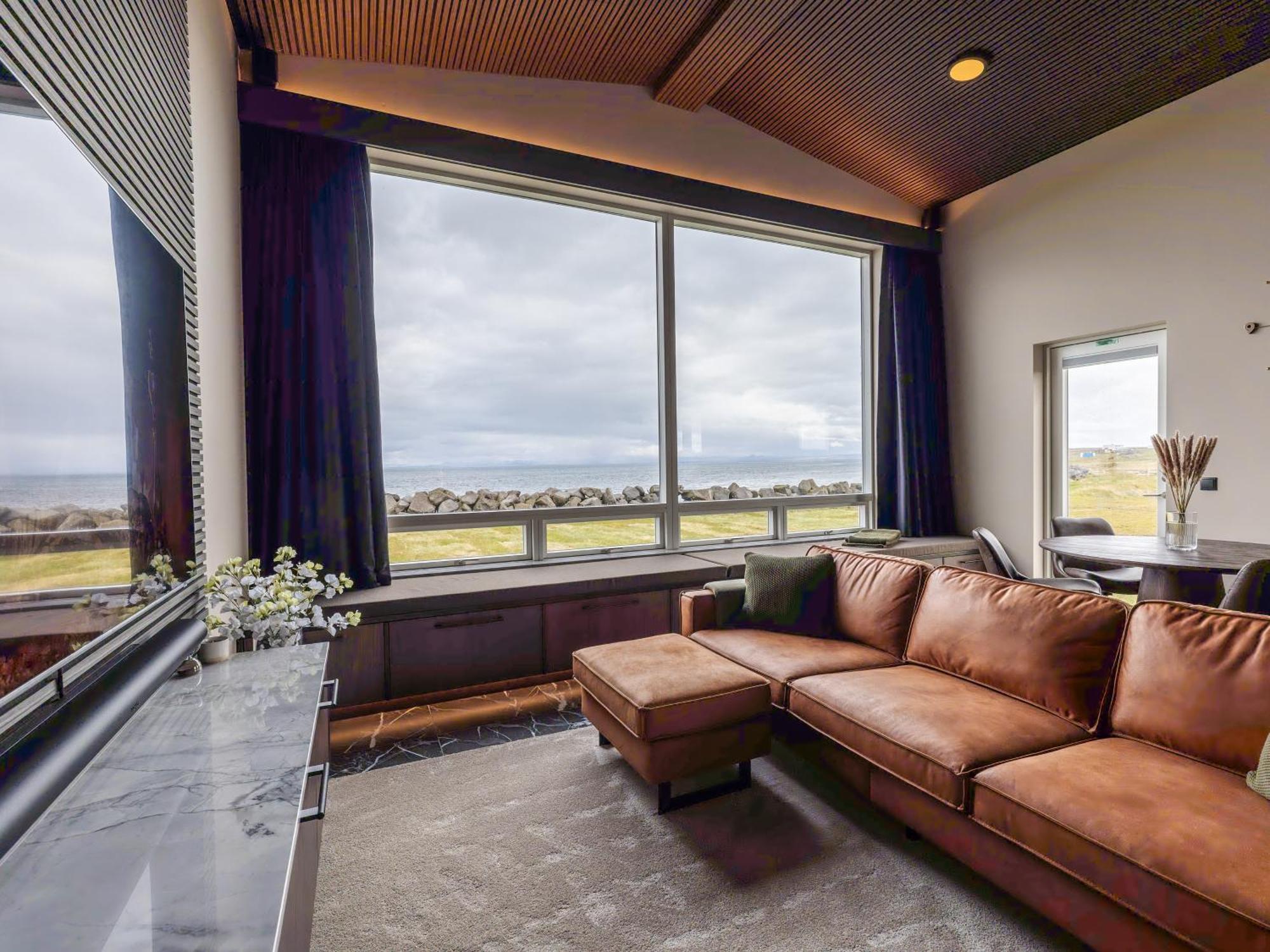 Bay View Apartments Gardur ภายนอก รูปภาพ