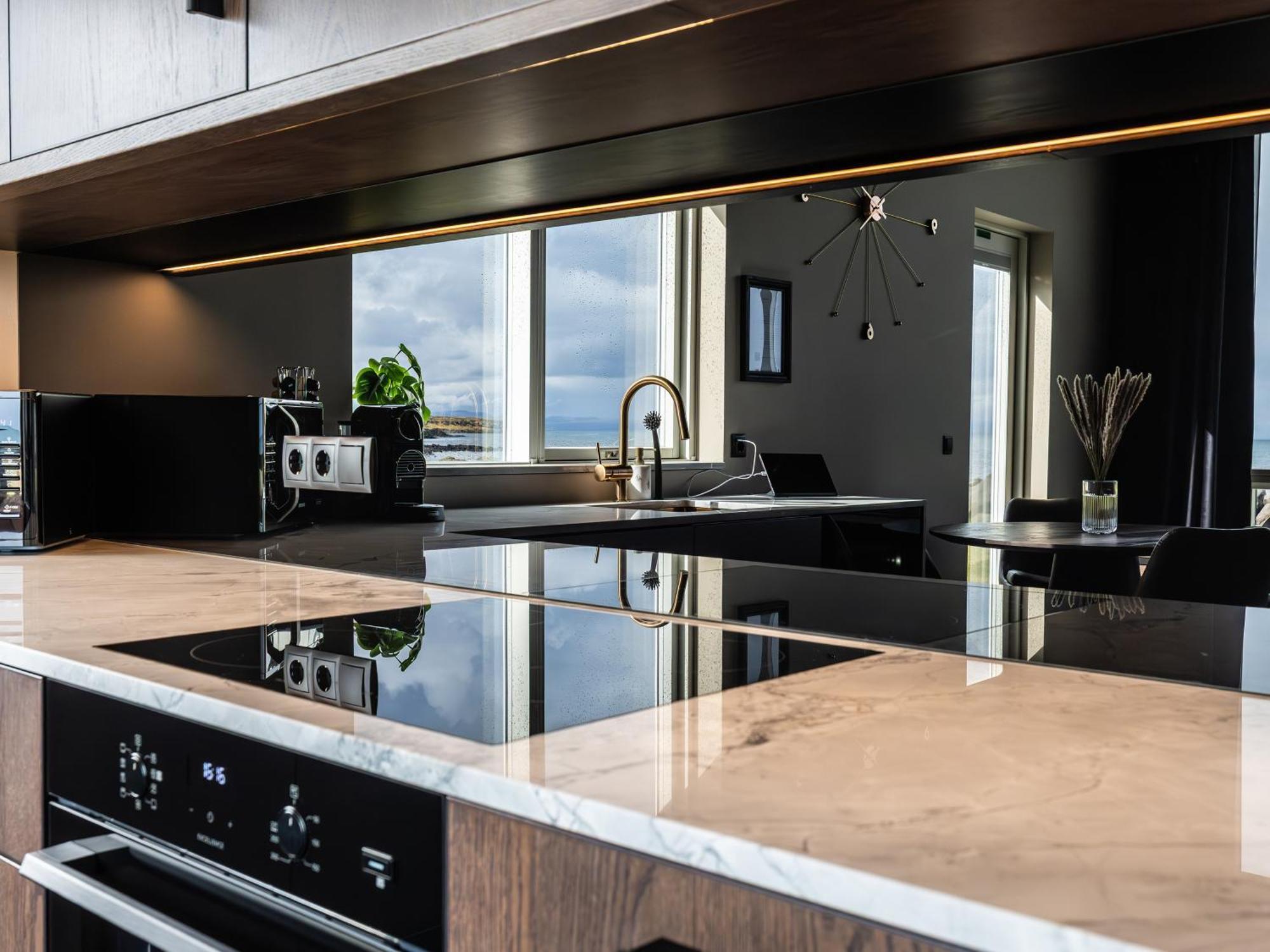 Bay View Apartments Gardur ภายนอก รูปภาพ